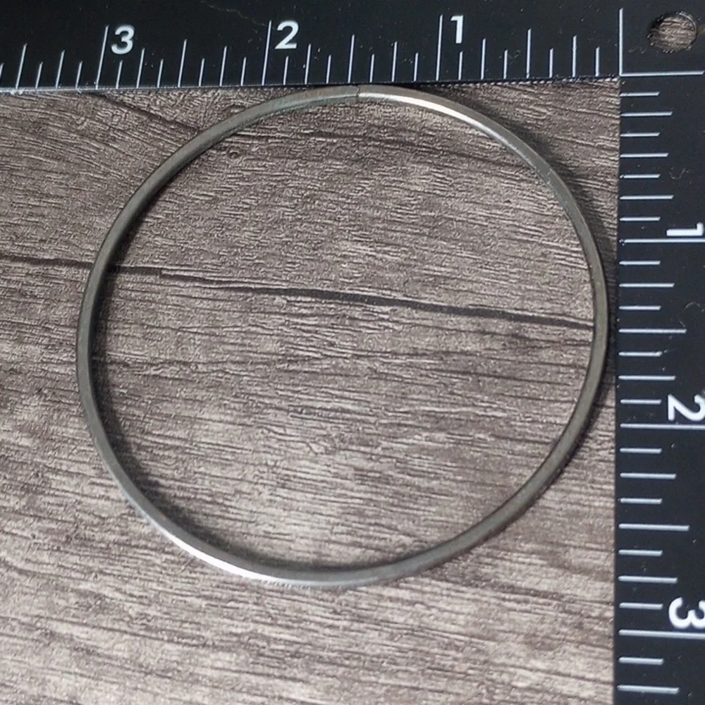 Metallic Black Bangle Bracelet B1001